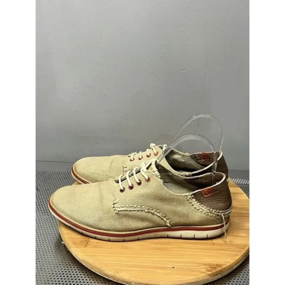 7 For All Mankind Men's size 9 Lace-Up Leather Casual‎ shoe tan leather accents